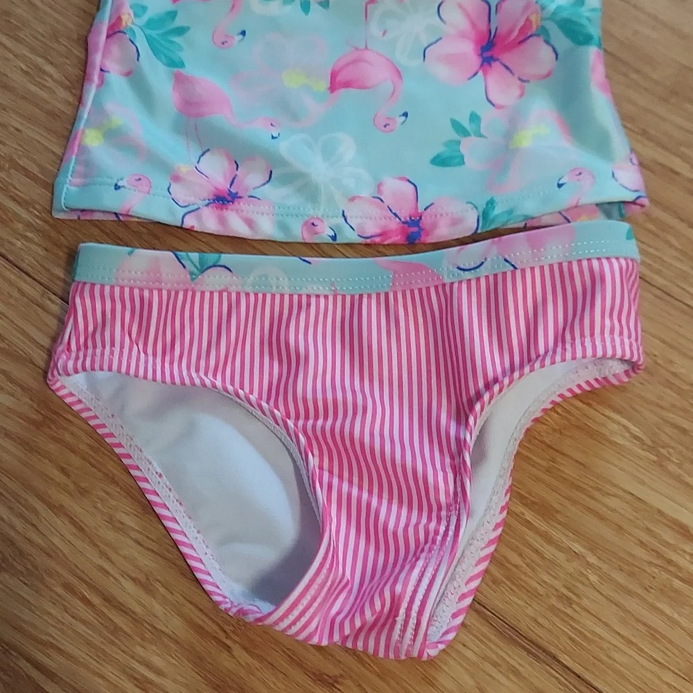 🎁 10/$25 - 2T Flamingo tankini, stripes, teal and pink
